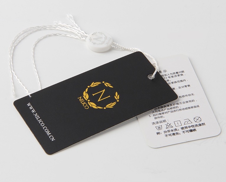 襯衫吊牌如果使用燙金工藝，工廠的老師傅對這1點(diǎn)很在意